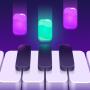 Piano Crush Hay